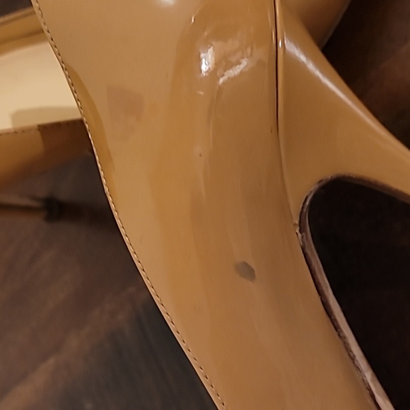 Kate Spade Sonia Patent Leather Heels - Picture 5 of 7